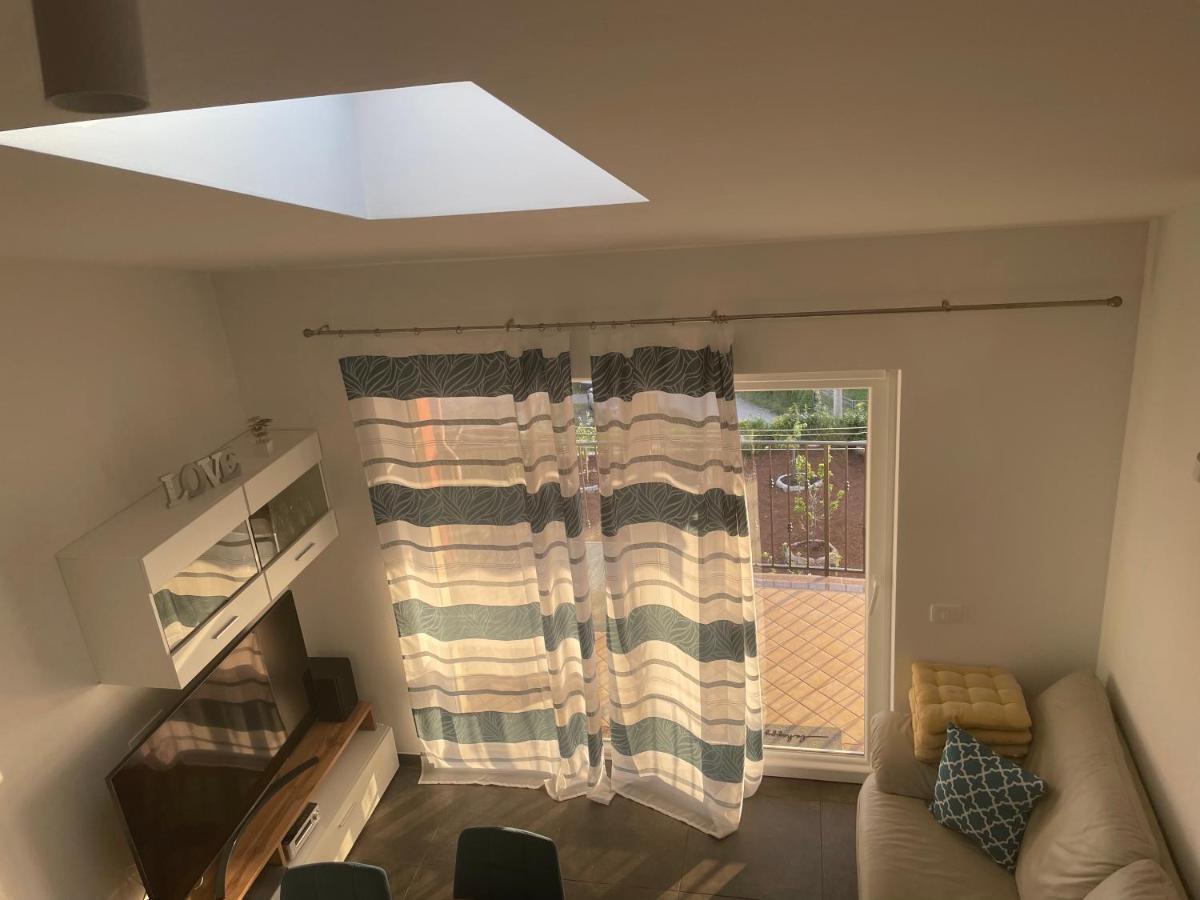 Gallery Apartment In Skrbčići Eksteriør billede